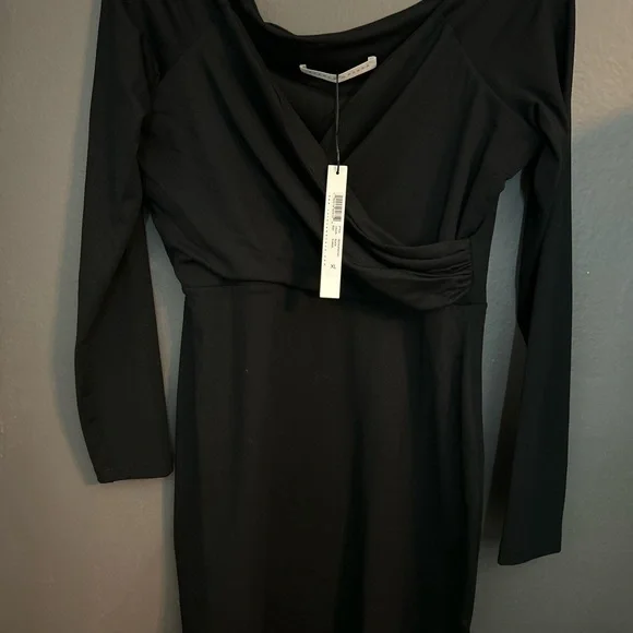 SUSANA MONICO NWT Black, long sleeves mini dress. Size: XLG - Picture 4 of 7